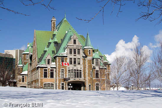 Toute reproduction interdite